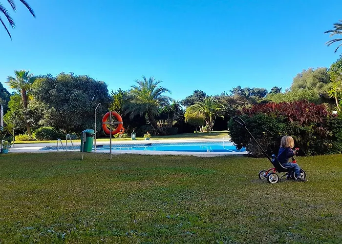With Pool Near The Apartment Marbella
